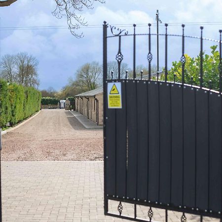 Aintree Cottage サイレンセスター エクステリア 写真