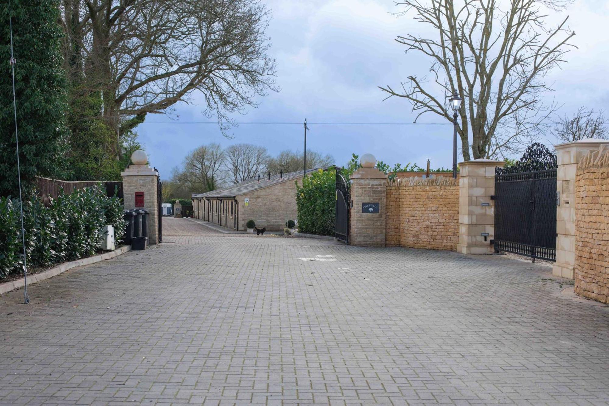 Aintree Cottage サイレンセスター エクステリア 写真